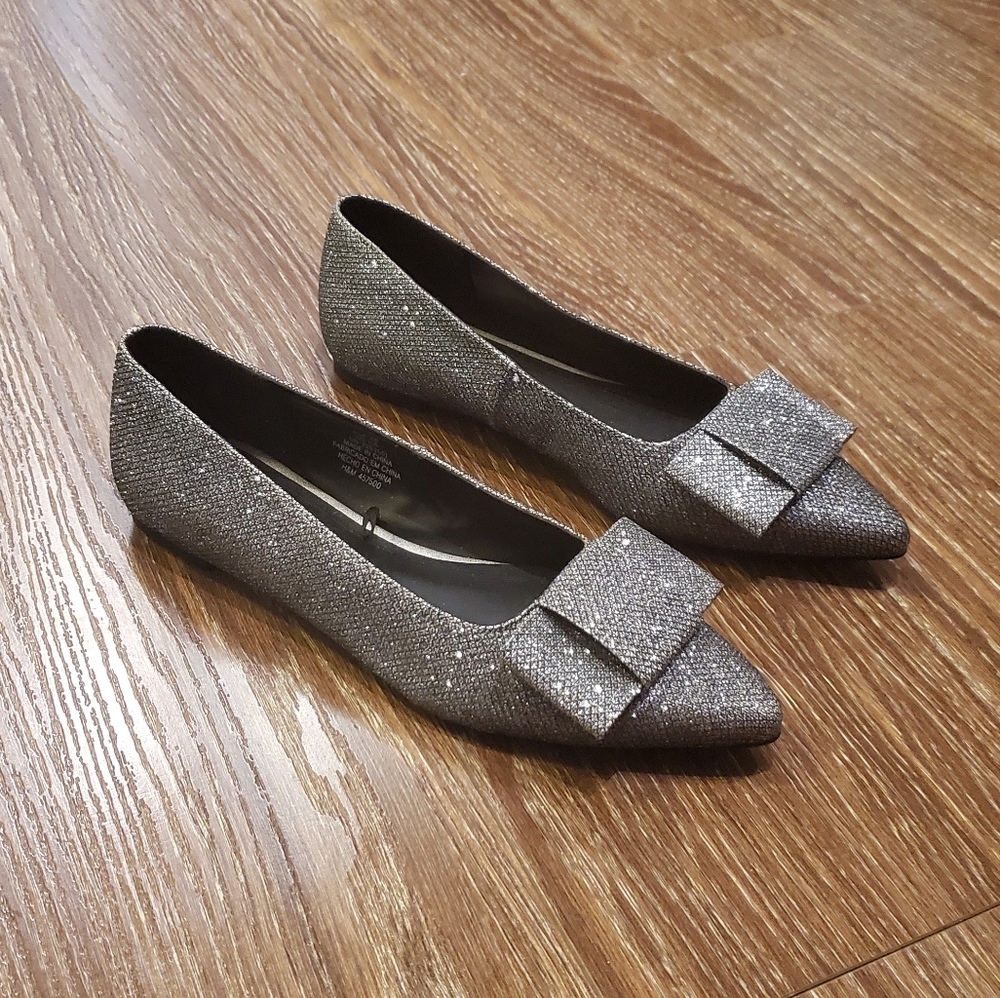 Silver Sparkly Bow Tie Flats